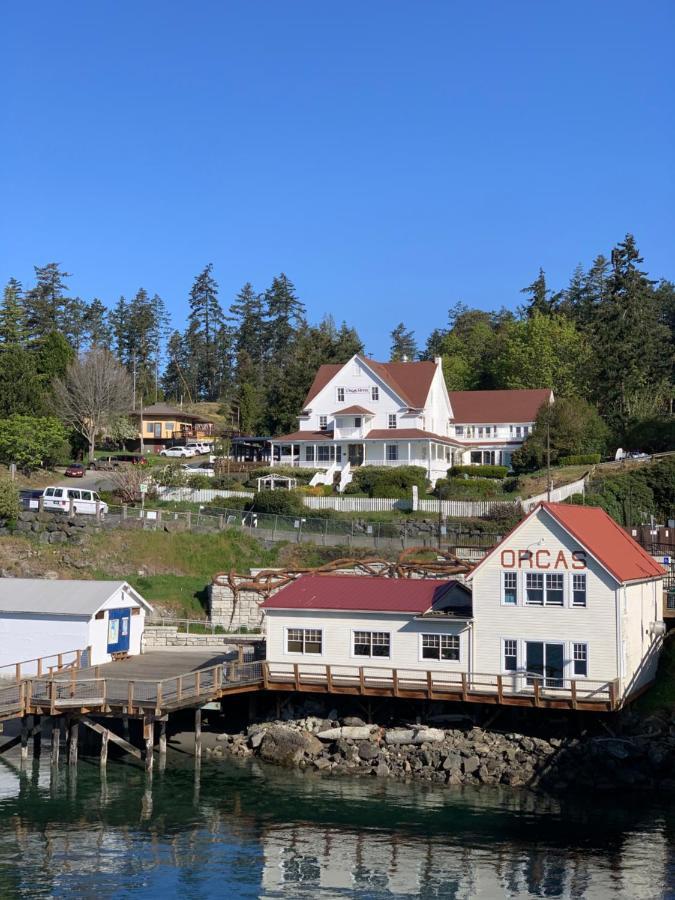 Orcas Hotel Exterior photo